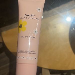 Marc Jacob shower gel
